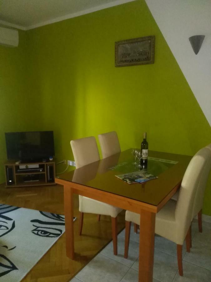 Apartment Ivan Τρογκίρ Εξωτερικό φωτογραφία